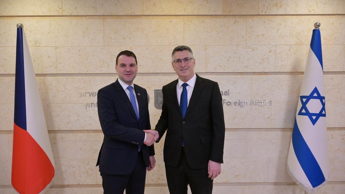 Česko patří k našim největším přátelům , oznámil ministr zahraničí Saar během návštěvy Macinky v Izraeli